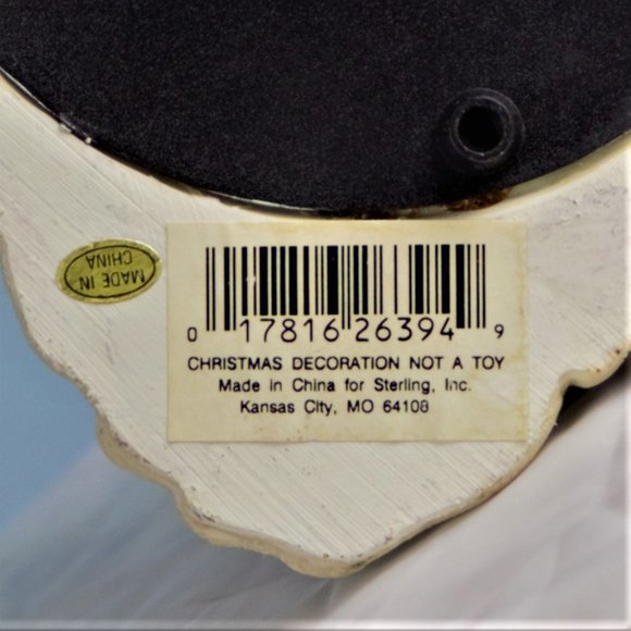 Bears Family Vintage Christmas Music Box - Picture 11 of 12